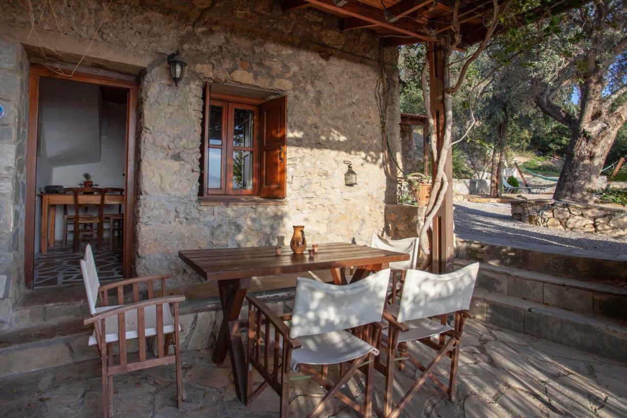 Gasthaus Argyros House Triopetra Exterior foto